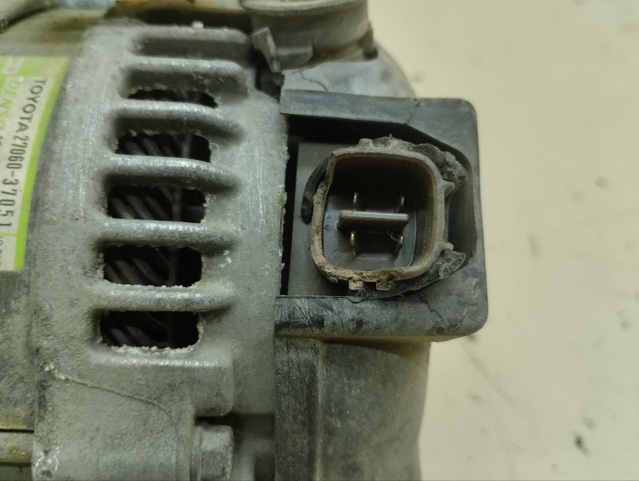 Генератор Toyota Rav 4 (A30) 2006-2013 Генератор Toyota Rav 4 (A30) 2006-2013