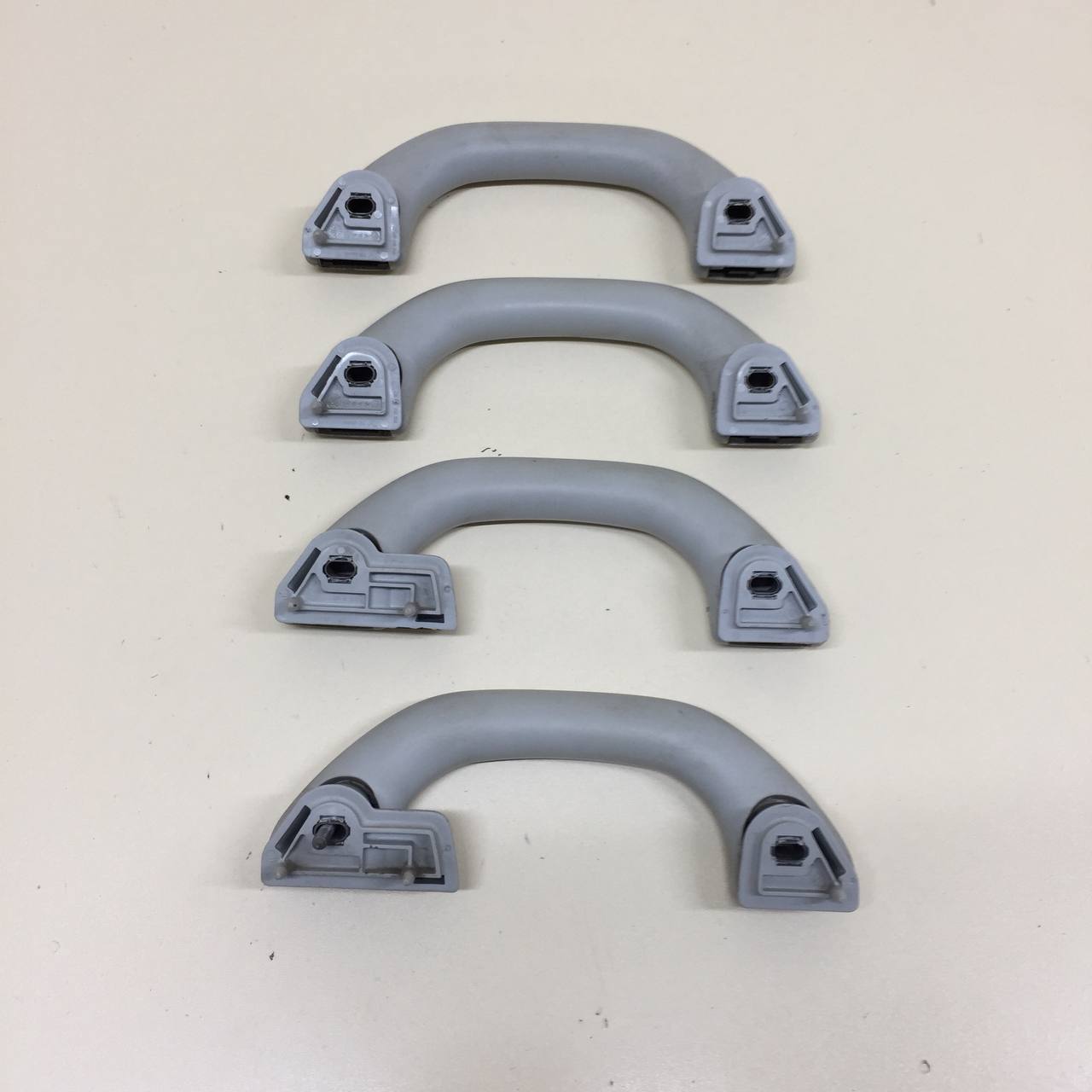 Ручка внутренняя потолочная Skoda Fabia (5J) 2007-2014