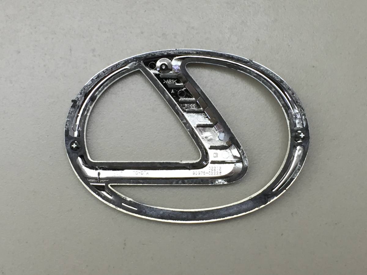 Эмблема Lexus IS 250/350 2005-2013