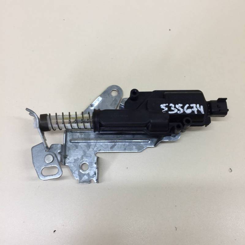 Активатор замка багажника Ford Fusion (JU) 2002-2012 Активатор замка багажника Ford Fusion (JU) 2002-2012