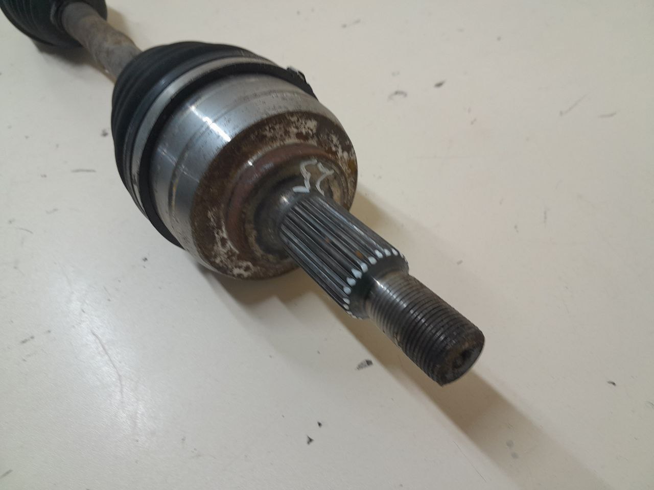 Полуось передняя левая Renault Duster (HSA, HSM) 2012> Полуось передняя левая Renault Duster (HSA, HSM) 2012>
