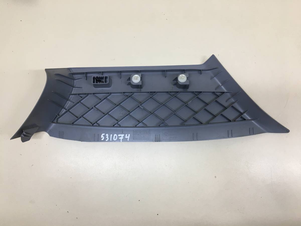 Обшивка стойки BMW 1-series E87/E81 2004-2011