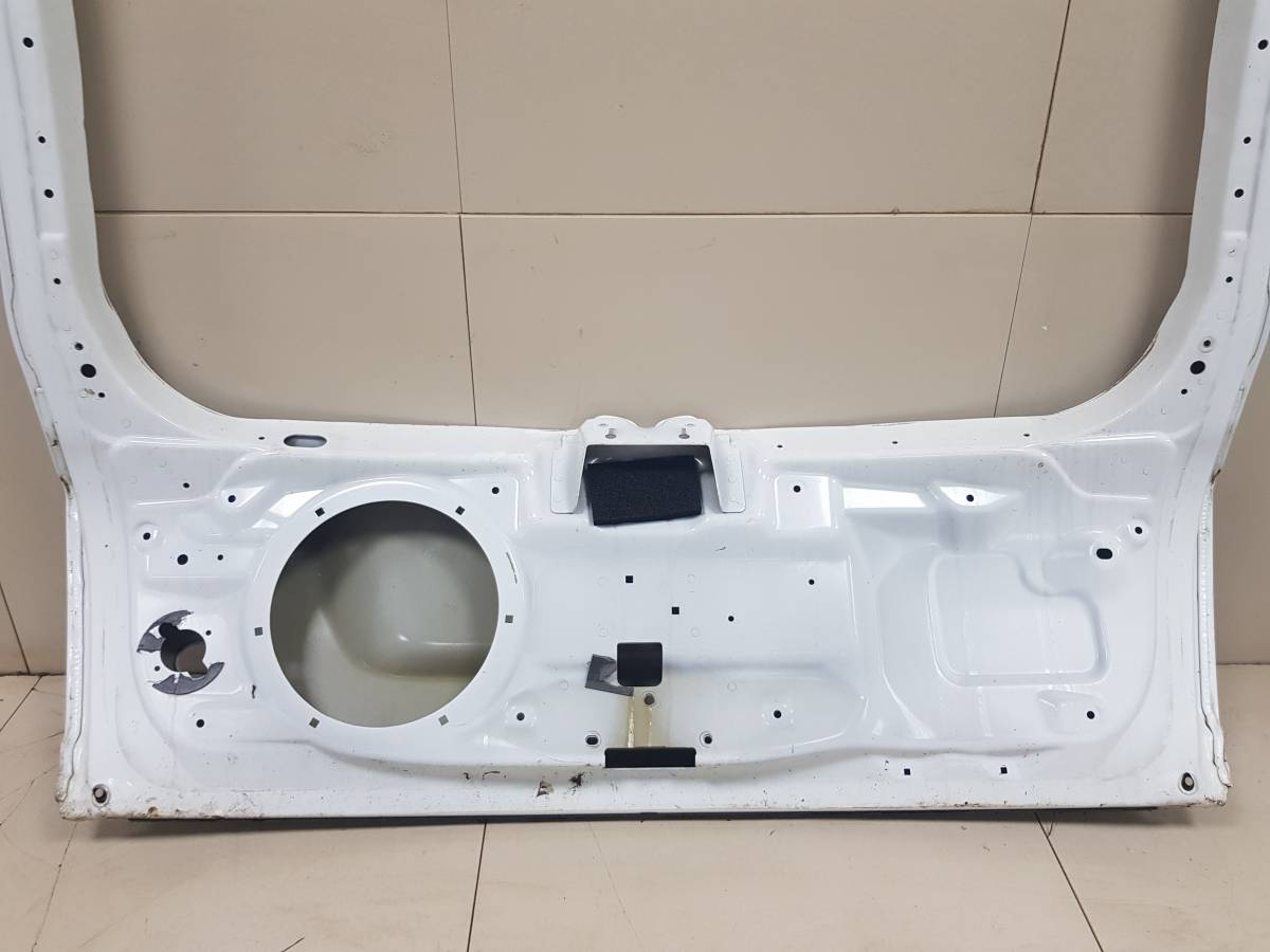 Дверь багажника Land Rover Range Rover Sport 2005-2012 Дверь багажника Land Rover Range Rover Sport 2005-2012