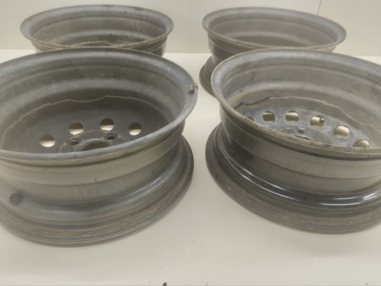 Диски к-кт R14 Штампованные