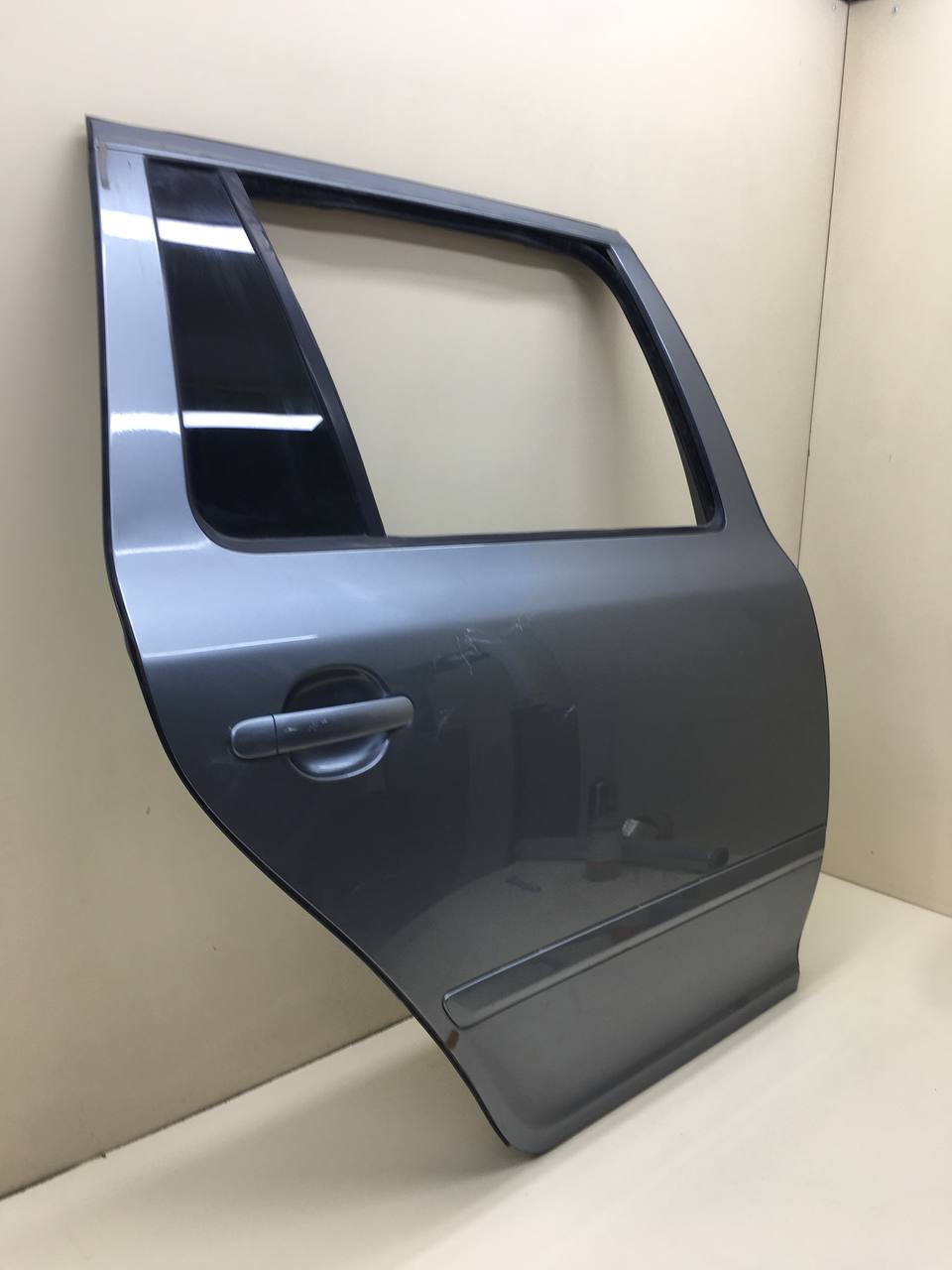 Дверь задняя правая Skoda Octavia (A5 1Z-) 2004-2013 Дверь задняя правая Skoda Octavia (A5 1Z-) 2004-2013