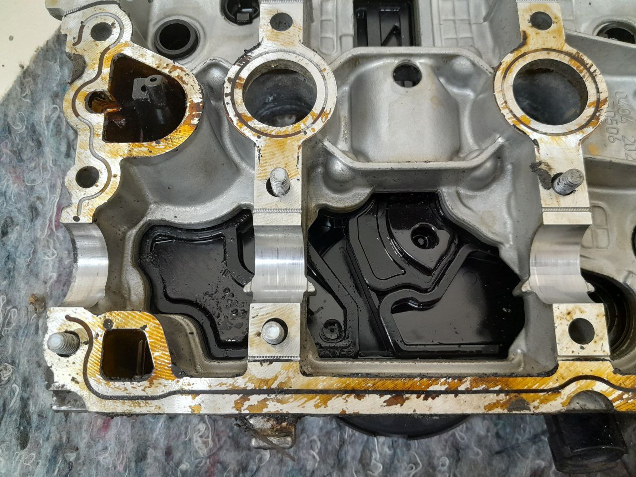 Головка блока цилиндров Skoda Octavia (A5 1Z-) 2004-2013 Головка блока цилиндров Skoda Octavia (A5 1Z-) 2004-2013