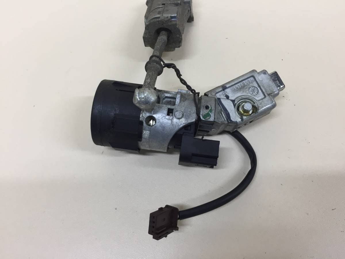 Замок зажигания Citroen C4 2011>