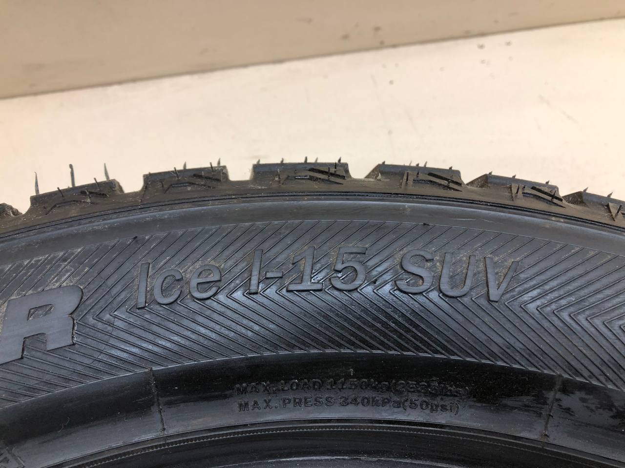 Шины к-кт R21 Всесезонные WINTER DEFENDER