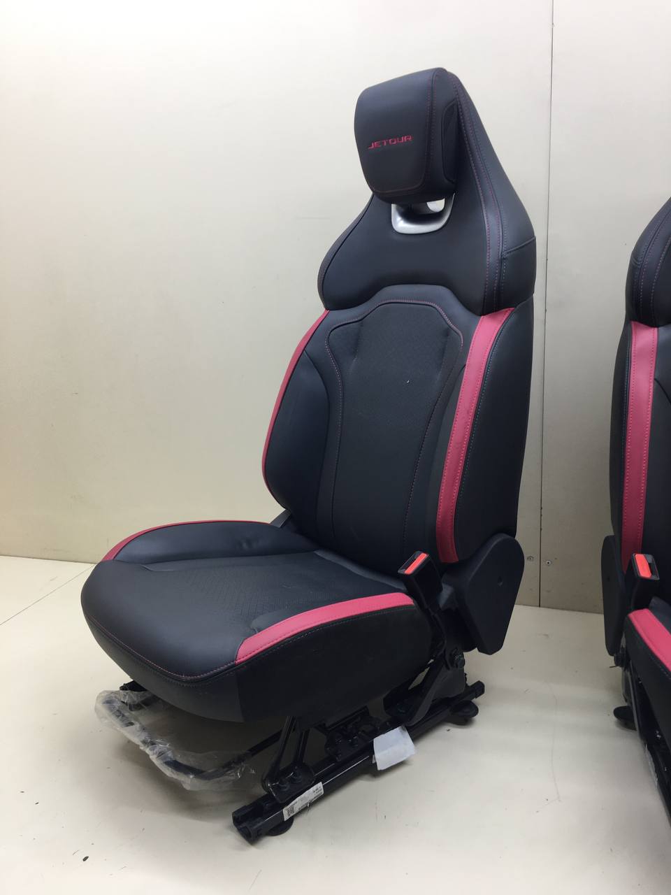 Сиденье (комплект) Jetour Dashing 2022> Сиденье (комплект) Jetour Dashing 2022>