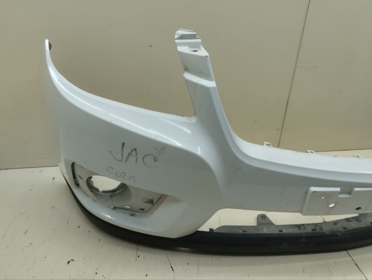 Бампер передний JAC T6 2018-2024