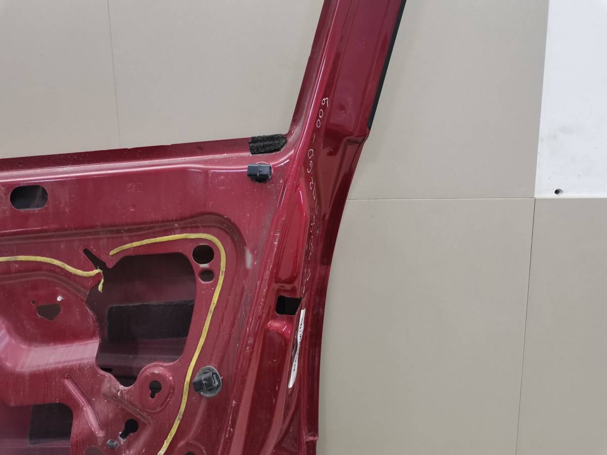 Дверь передняя правая Peugeot 308 2007>