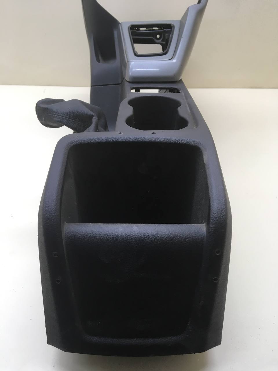 Консоль центральная Ford Focus 3 2011>