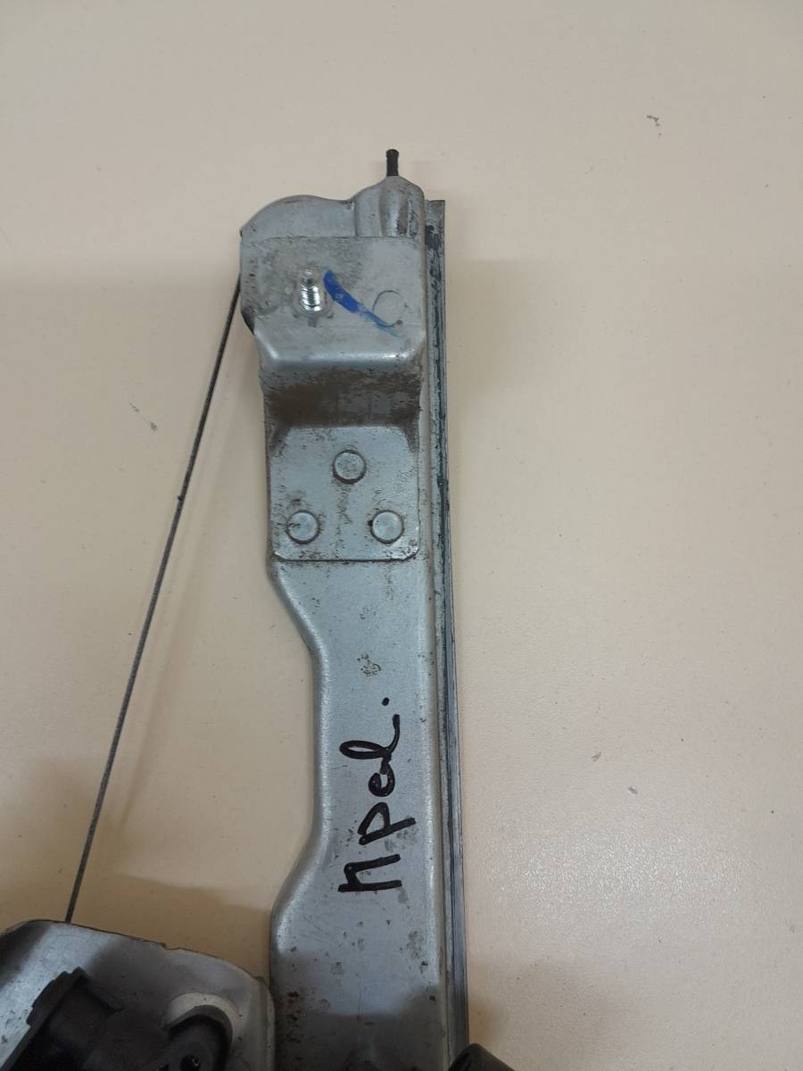 Стеклоподъемник электр. передний левый Renault Sandero 2009-2014