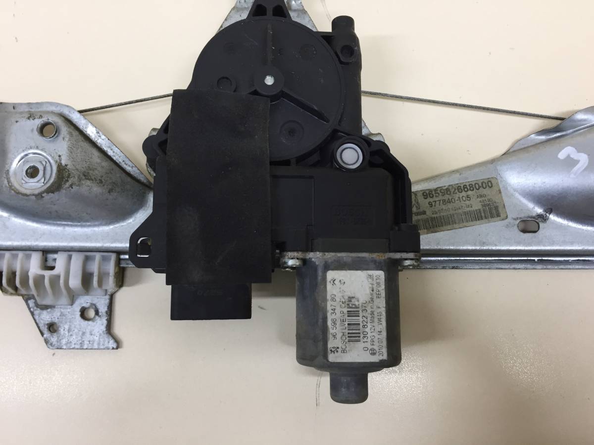 Стеклоподъемник электр. задний правый Peugeot 308 2007>