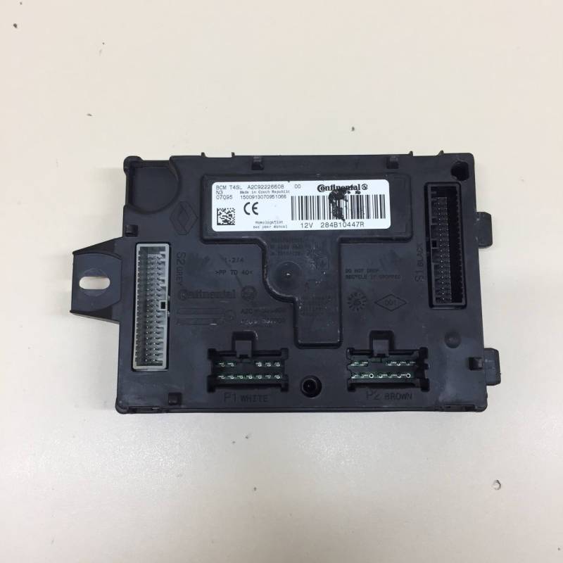 Блок комфорта Renault Duster (HSA, HSM) 2012> Блок комфорта Renault Duster (HSA, HSM) 2012>