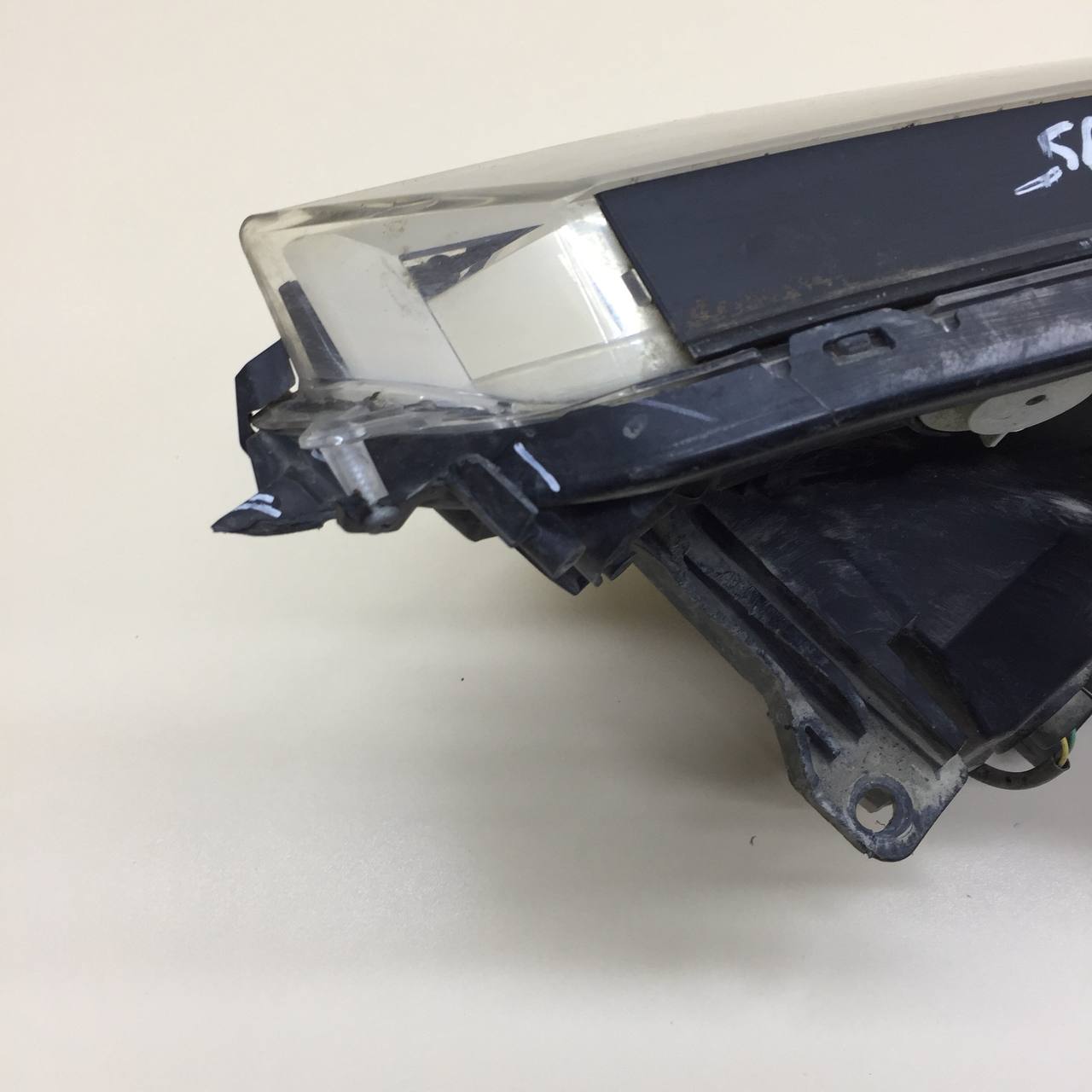 Фара правая Toyota Rav 4 (XA40) 2013-2019