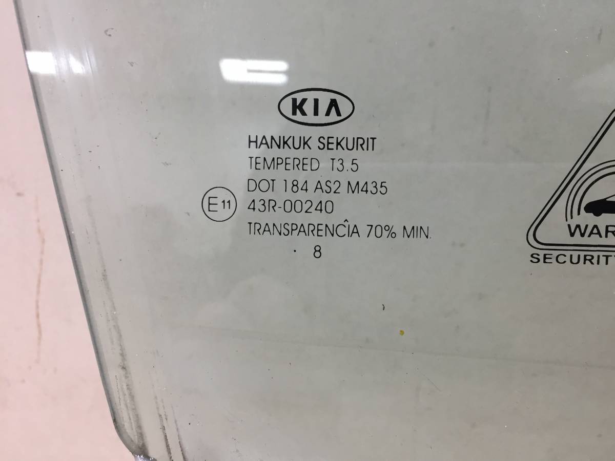 Стекло двери передней правой Kia Ceed (ED) 2007-2012