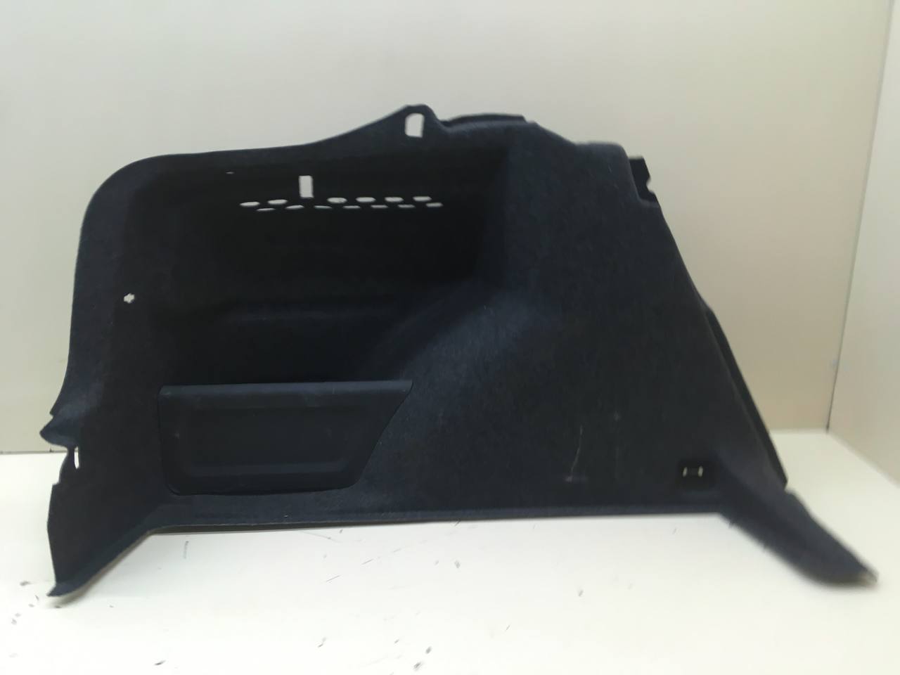 Обшивка багажника Skoda Rapid 2012-2020 Обшивка багажника Skoda Rapid 2012-2020