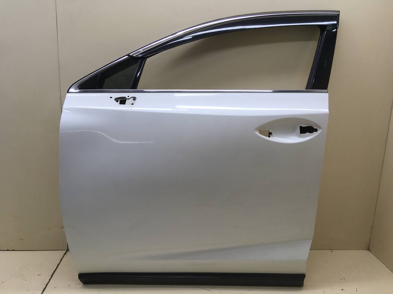 Дверь передняя левая Lexus NX 200 (Z10) 2014-2021 Дверь передняя левая Lexus NX 200 (Z10) 2014-2021