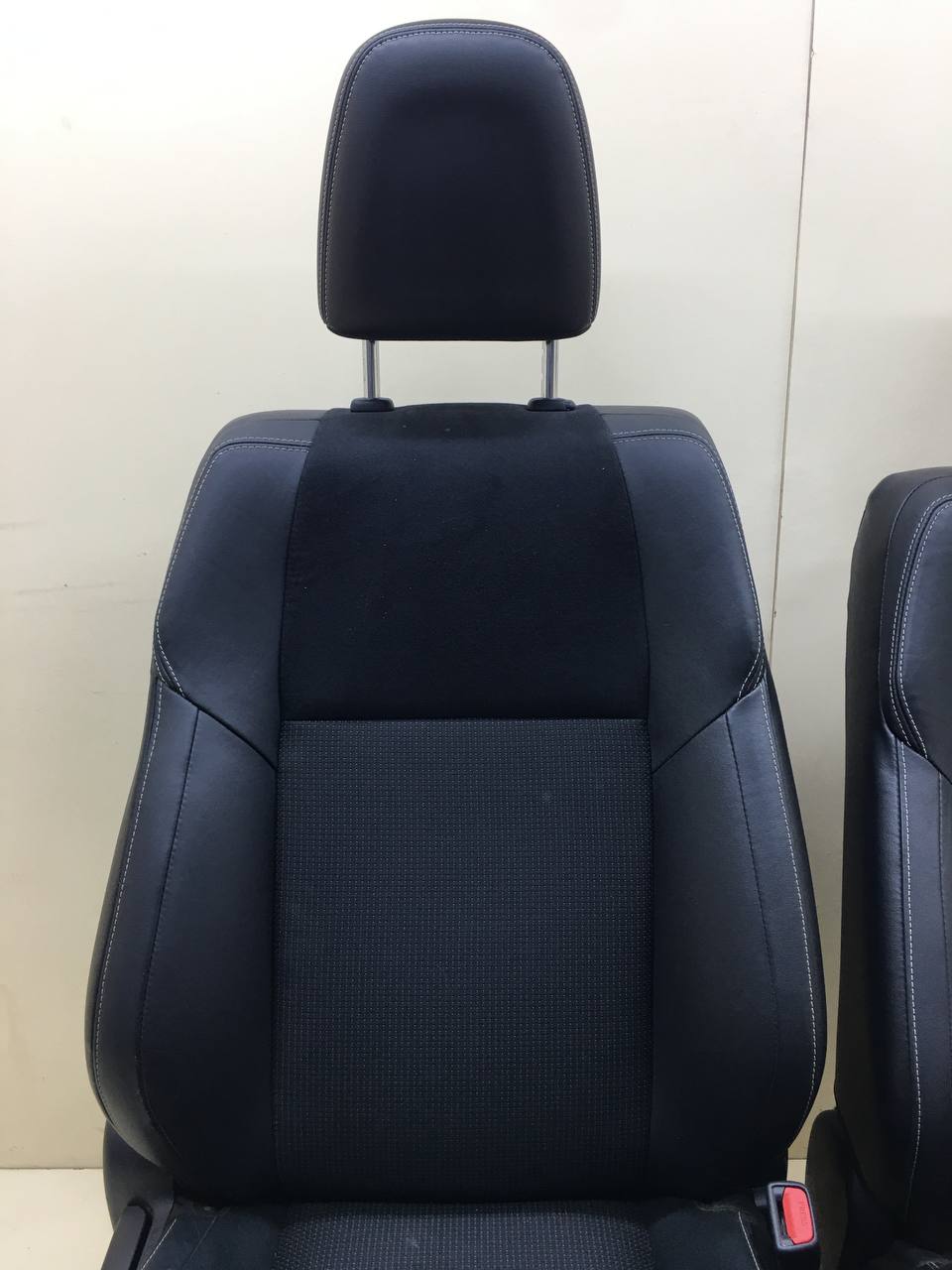 Сиденье (комплект) Toyota Rav 4 (XA40) 2013-2019