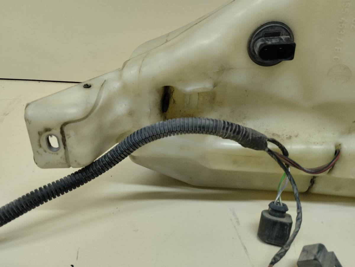 Бачок омывателя Audi Q7 (4L) 2005-2015