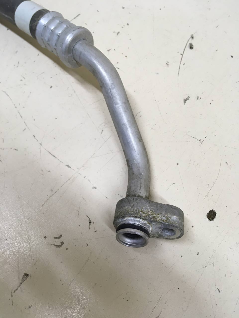 Трубка кондиционера Toyota Corolla E150 2006-2013 Трубка кондиционера Toyota Corolla E150 2006-2013
