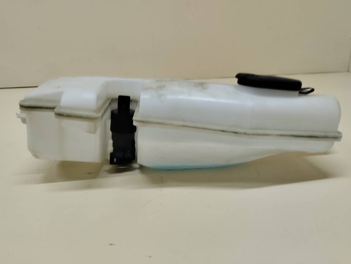 Бачок омывателя Nissan Terrano (D10) 2014>