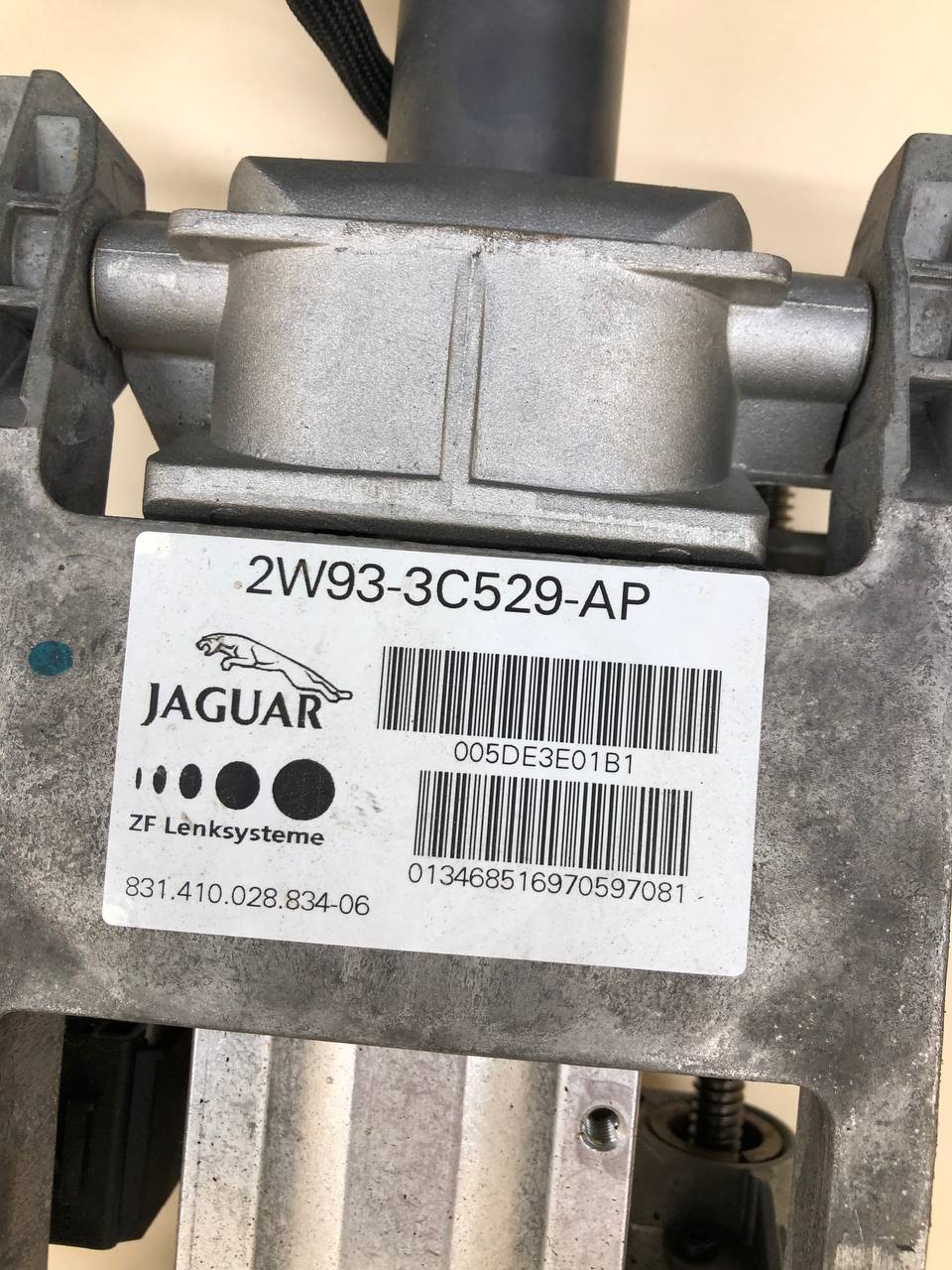 Колонка рулевая Jaguar XF 2007-2015