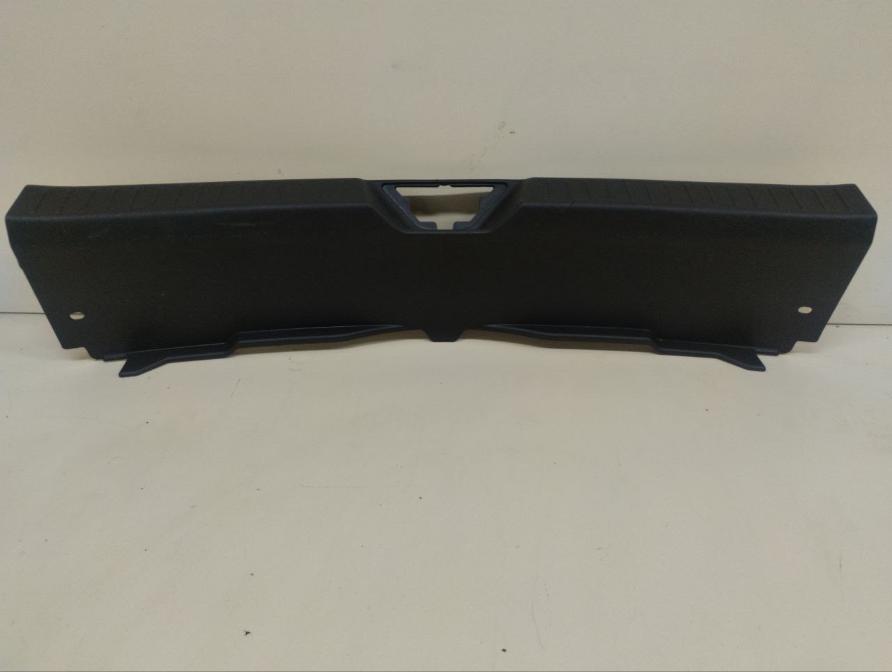 Обшивка багажника Mazda Mazda 3 (BM) 2013-2016 Обшивка багажника Mazda Mazda 3 (BM) 2013-2016