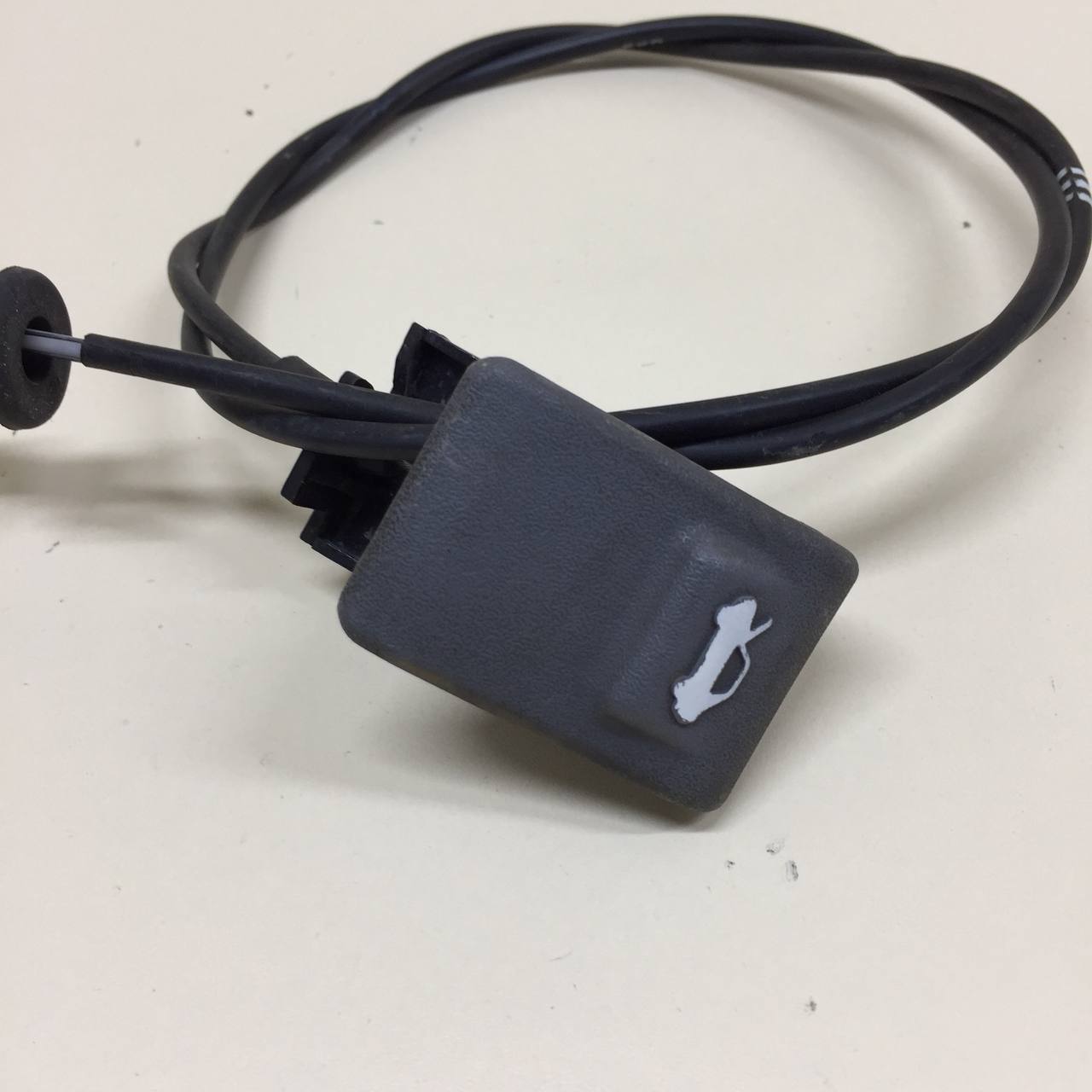 Ручка открывания капота Hyundai Starex H1/Grand Starex 2007>