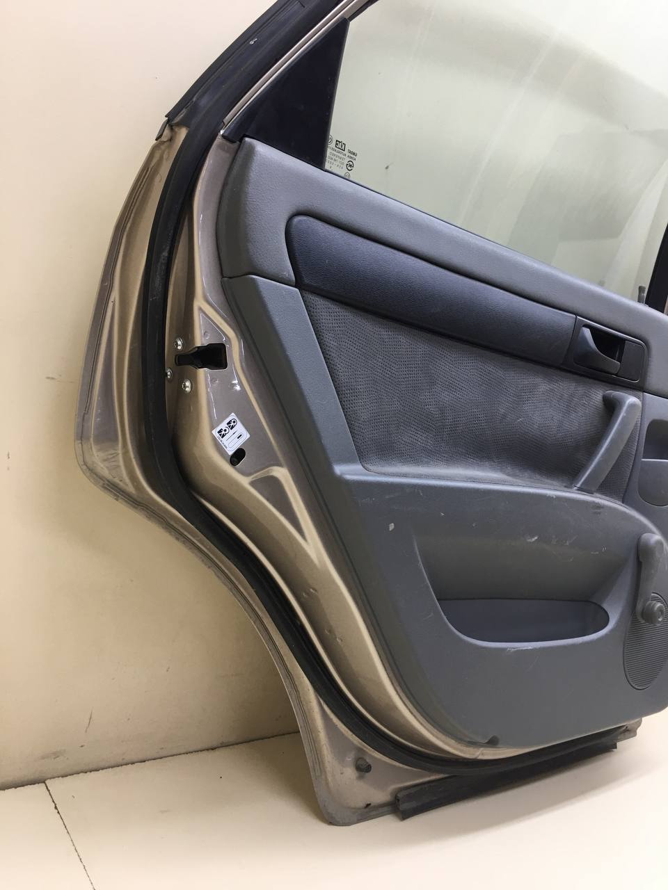 Дверь задняя левая Chevrolet Lacetti (J200) 2003-2013 Дверь задняя левая Chevrolet Lacetti (J200) 2003-2013