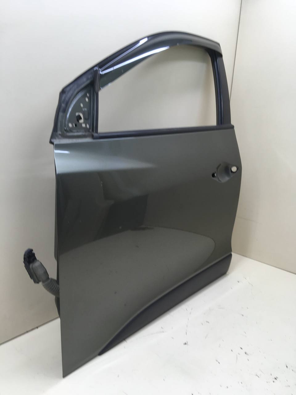 Дверь передняя левая Hyundai ix35 (LM) 2010-2015 Дверь передняя левая Hyundai ix35 (LM) 2010-2015