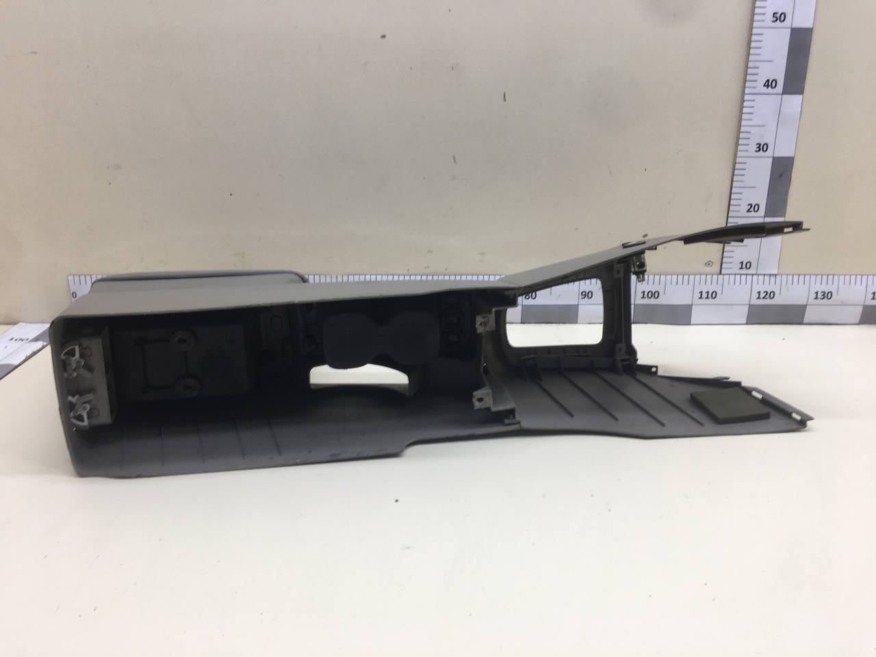 Консоль центральная Vortex Estina 2008-2012