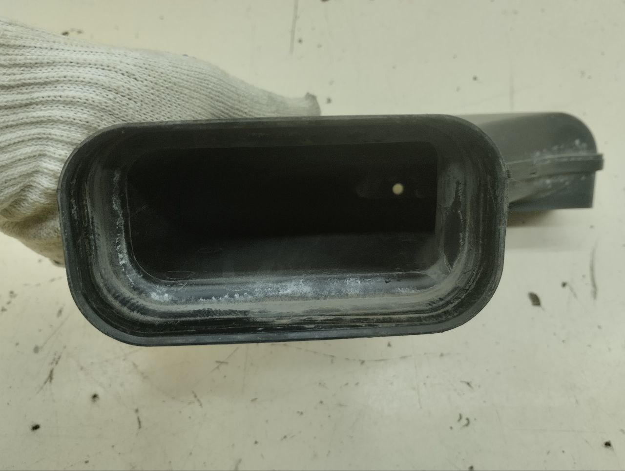 Воздуховод Hyundai ix35 (LM) 2010-2015 Воздуховод Hyundai ix35 (LM) 2010-2015