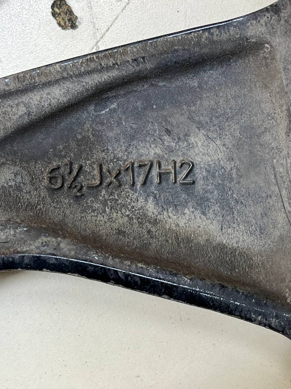 Диски к-кт R17 Литые