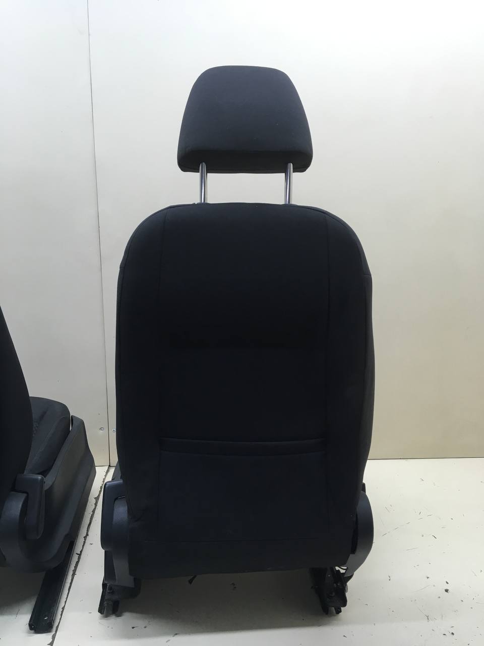 Сиденье (комплект) Volkswagen Polo (MK5) 2011-2020 Сиденье (комплект) Volkswagen Polo (MK5) 2011-2020