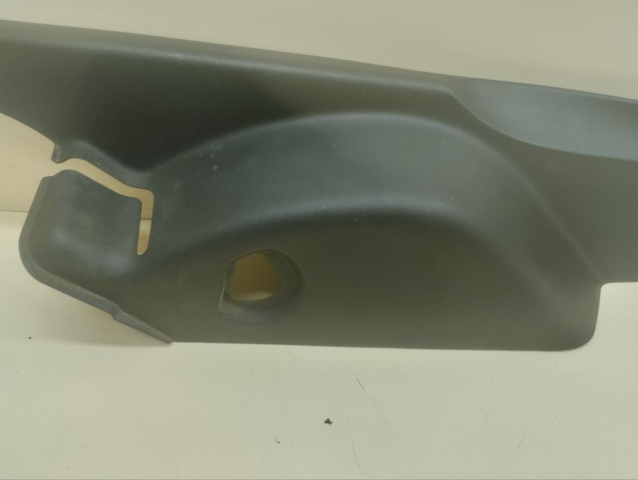 Обшивка стойки Toyota Auris (E150) 2006-2012