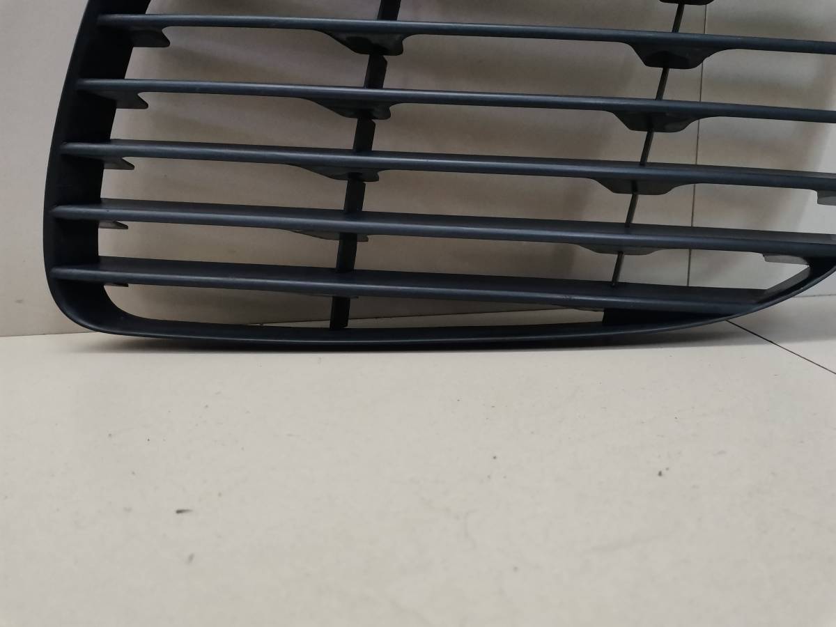 Решетка в бампер левая Porsche Cayenne 2003-2010