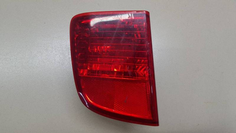 Фонарь задний в бампер левый Lexus LX570 (J200) 2007-2015