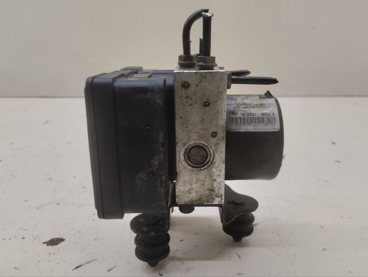 Блок ABS (насос) Skoda Octavia (A5 1Z-) 2004-2013 Блок ABS (насос) Skoda Octavia (A5 1Z-) 2004-2013