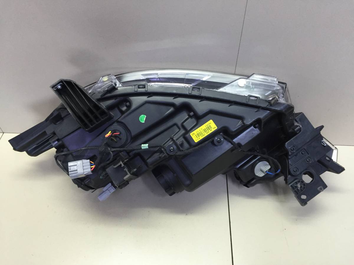 Фара правая Mitsubishi Outlander (GF) 2012>