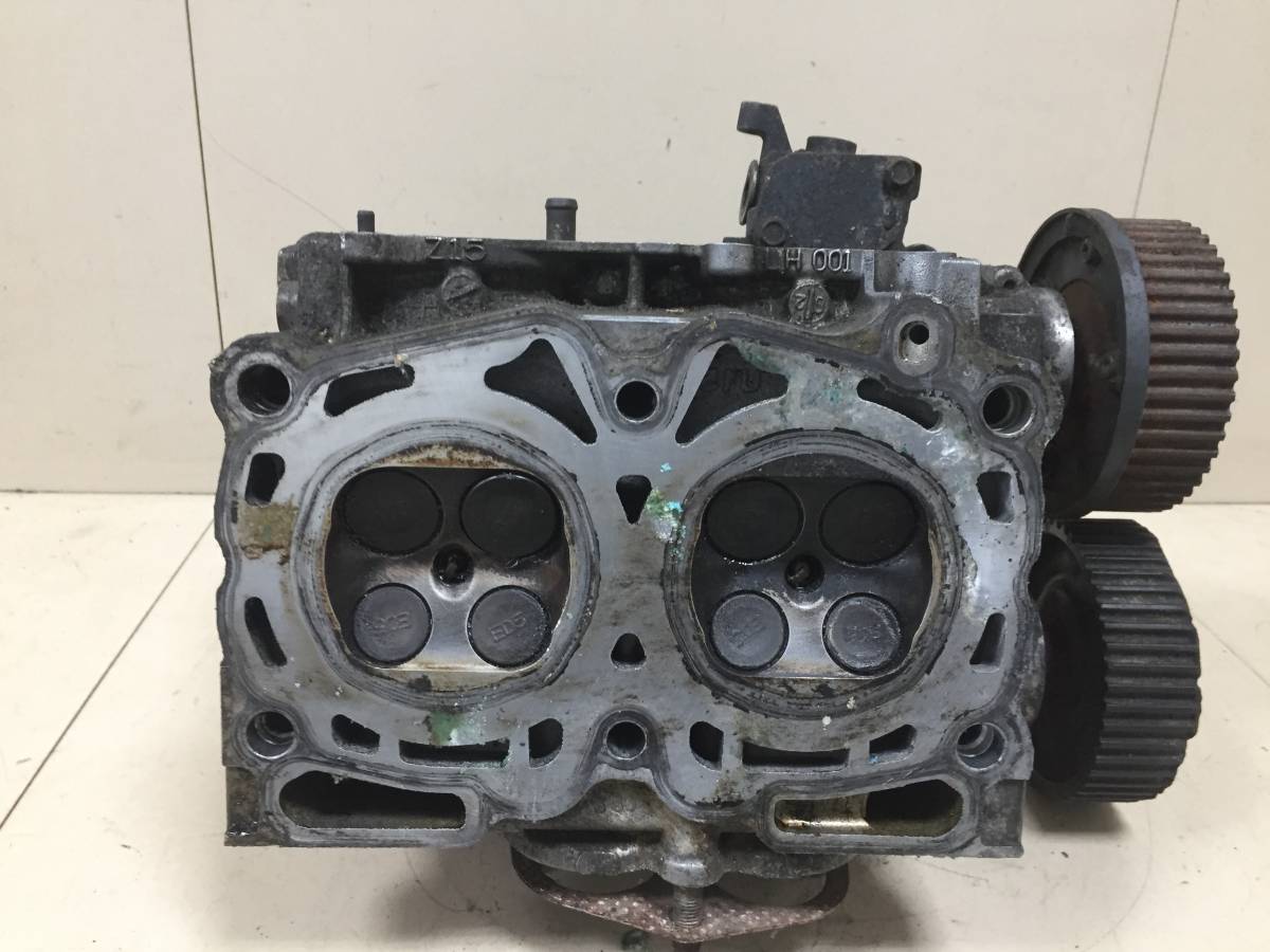 Головка блока цилиндров Subaru Impreza (G10) 1996-2000