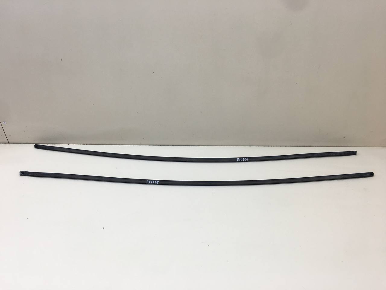 Молдинг Toyota Corolla E120 2001-2007 Молдинг Toyota Corolla E120 2001-2007