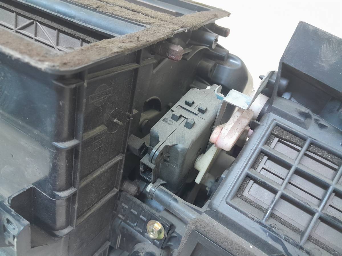 Корпус отопителя Nissan Almera (N16) 2000-2006 Корпус отопителя Nissan Almera (N16) 2000-2006