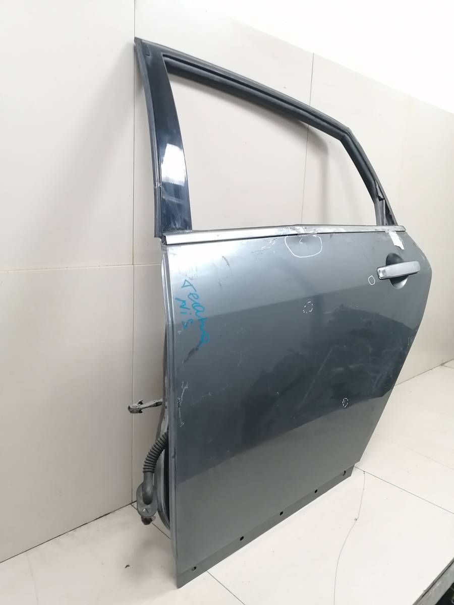 Дверь задняя левая Nissan Teana J31 2003-2008