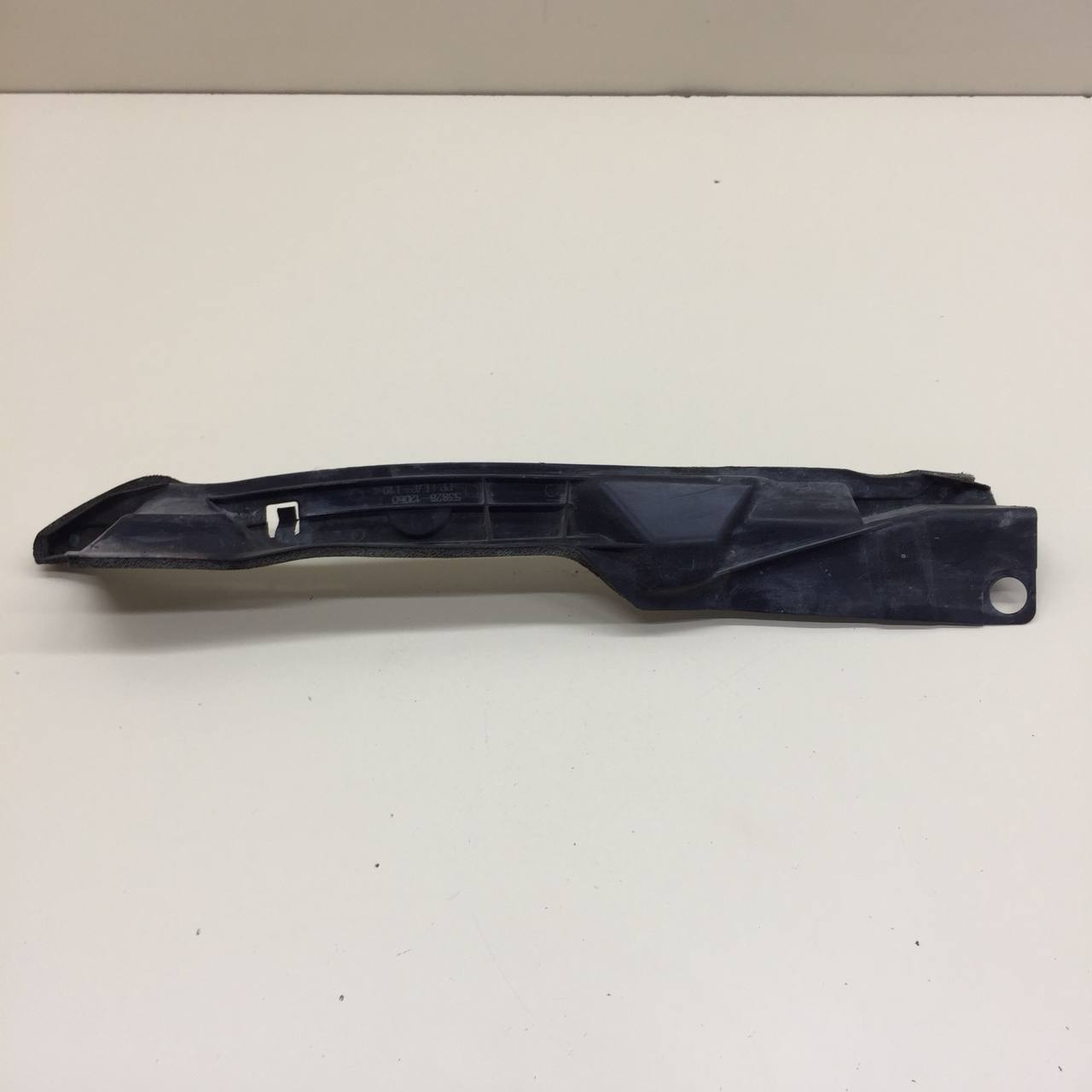 Пыльник (кузов наружные) Toyota Corolla E120 2001-2007