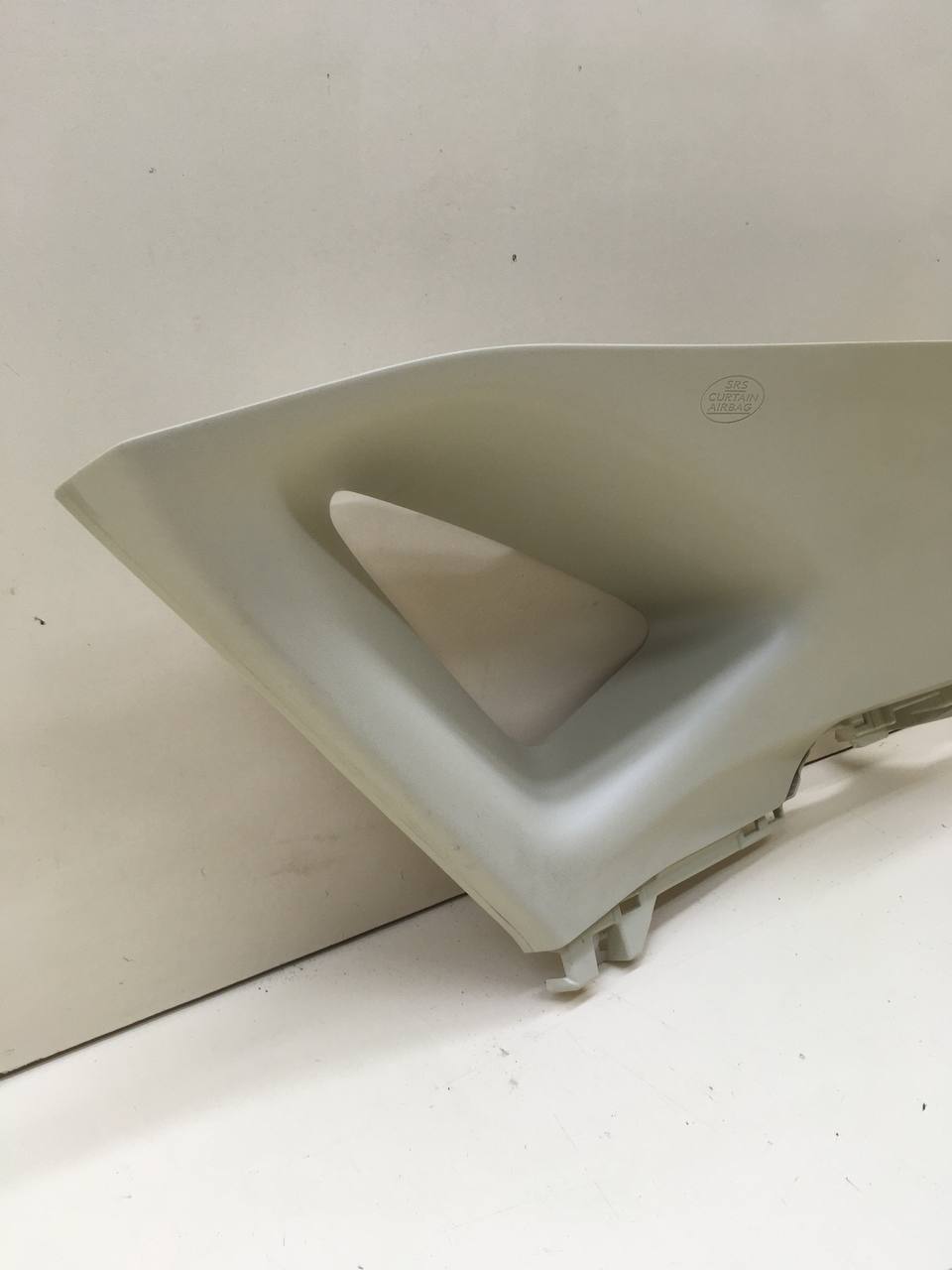 Обшивка стойки Lexus NX 200 (Z10) 2014-2021 Обшивка стойки Lexus NX 200 (Z10) 2014-2021