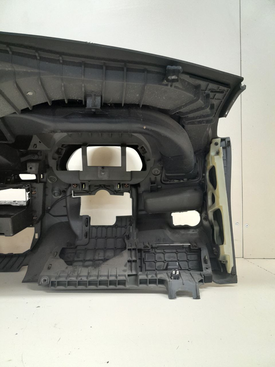 Торпедо Chevrolet Cobalt (T250) 2011-2015