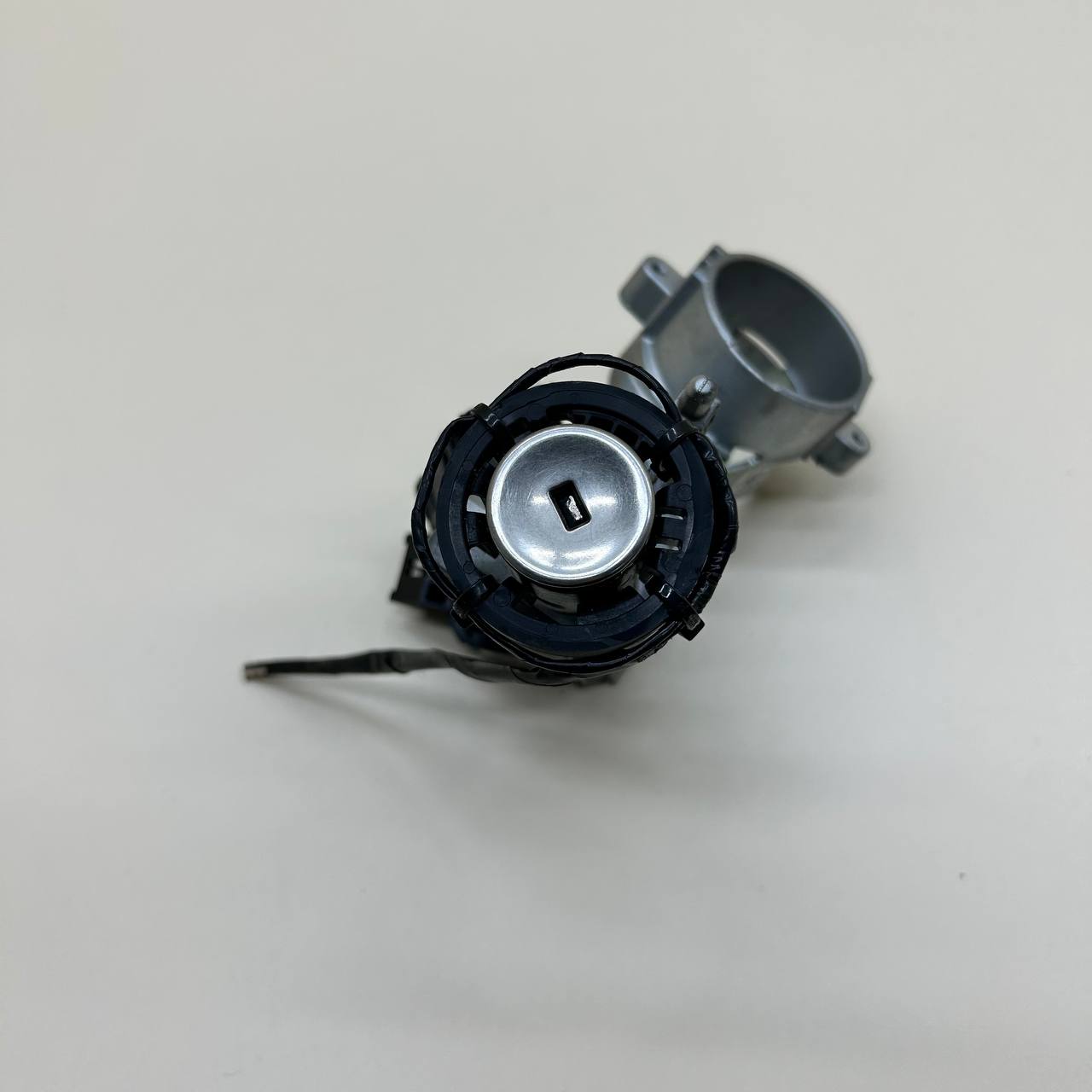 Замок зажигания Chevrolet Cruze (J300) 2009-2016