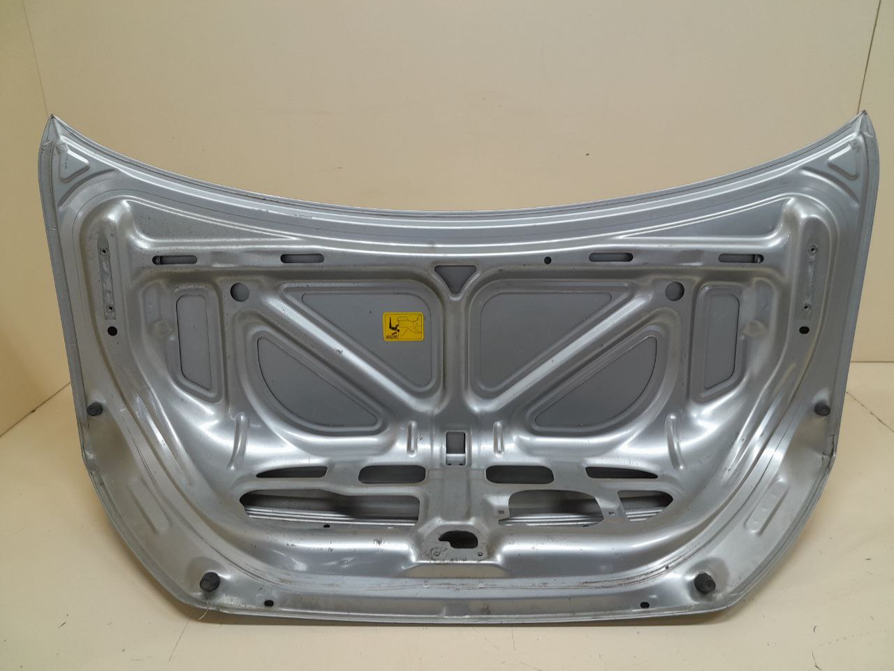Крышка багажника Kia Sephia 2001-2004 Крышка багажника Kia Sephia 2001-2004